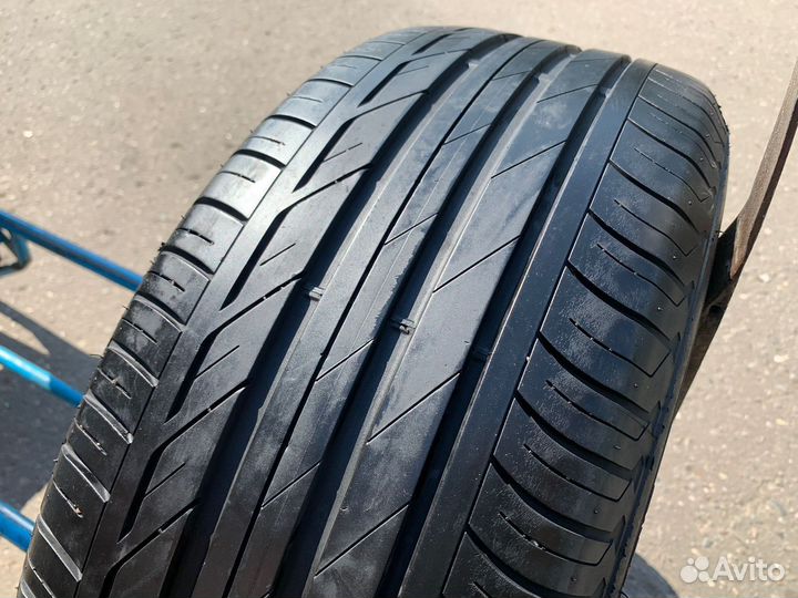 Bridgestone Turanza T001 225/50 R18 99W