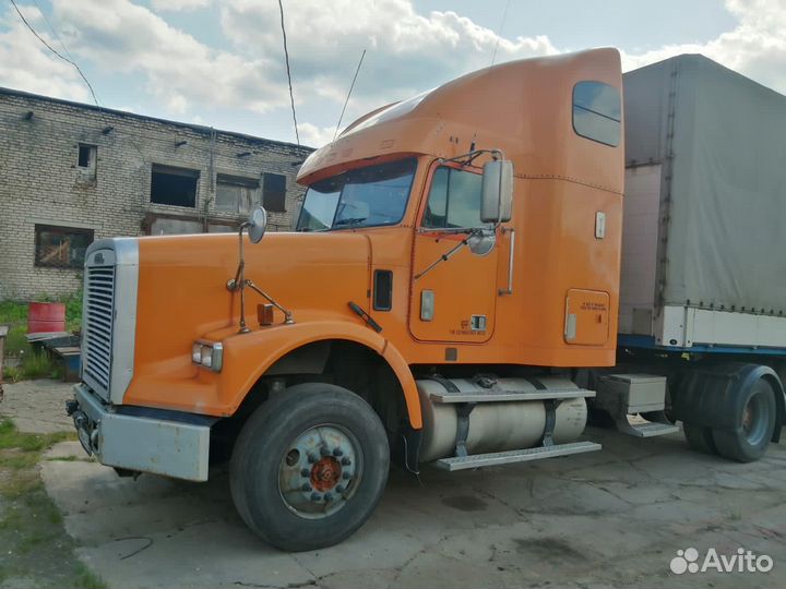 Freightliner FLD, 2004