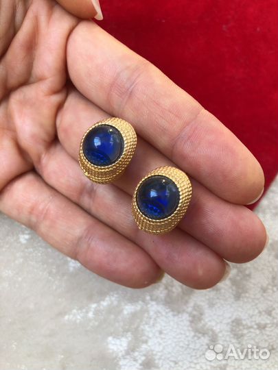 Стильные серьги Kovonchy