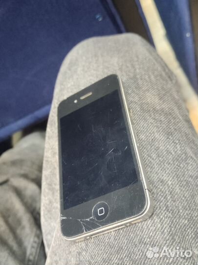iPhone 4, 16 ГБ