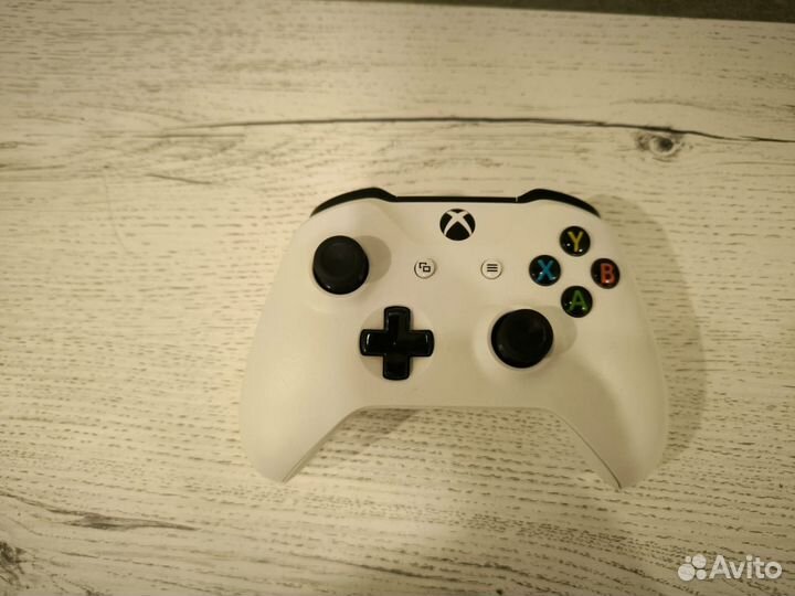 Xbox one s 1tb с играми