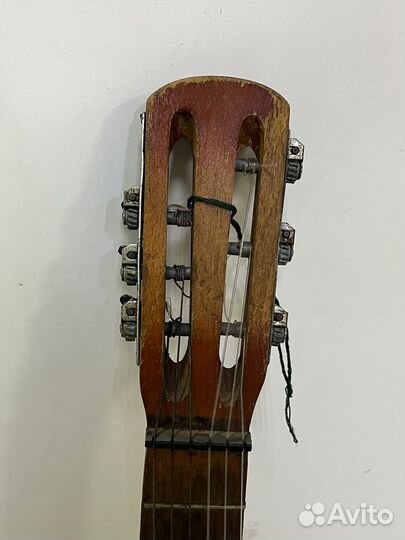 Акустическая гитара 6 струнная СССР дерево