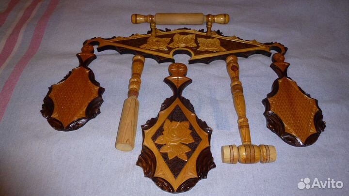 Новый резной по дереву кухонный набор