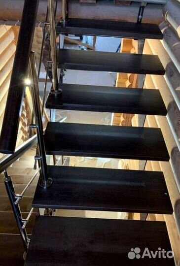 Металлические лестницы с поворотом