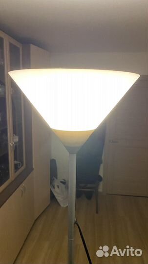 Лампа напольная
