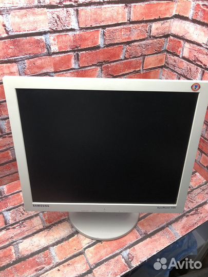 Монитор Samsung 172v