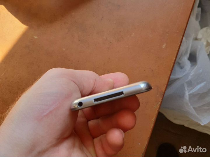 Плеер iPod touch 8gb