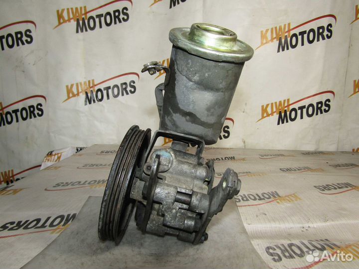 Гур Toyota Yaris Yaris