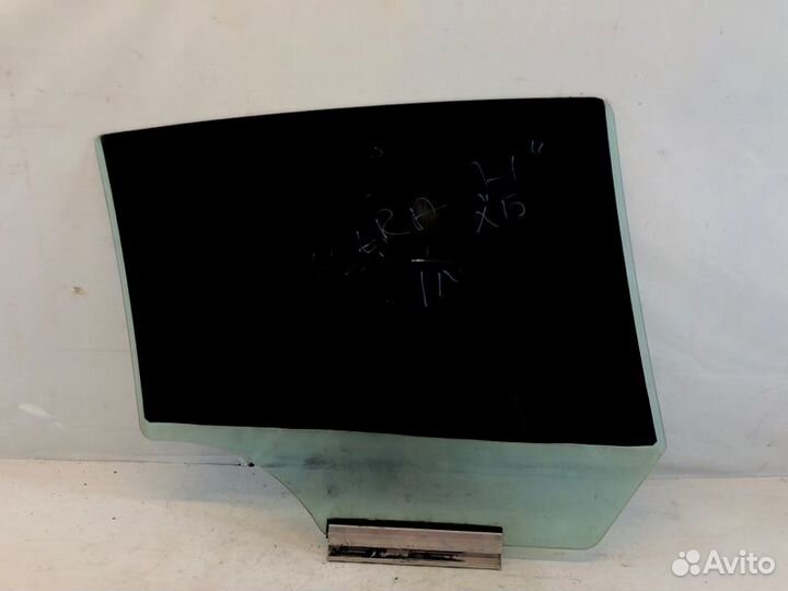 Стекло двери заднее левое Opel Astra H