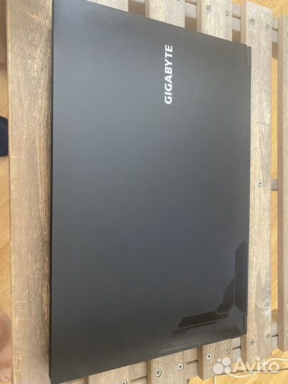 Игровой ноутбук Gigabite g5 RTX3050