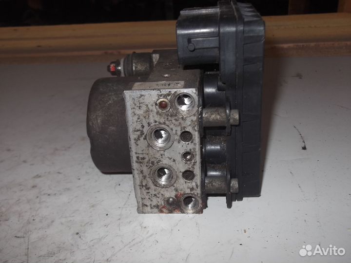 Блок ABS Mitsubishi Lancer 9 2000-2010