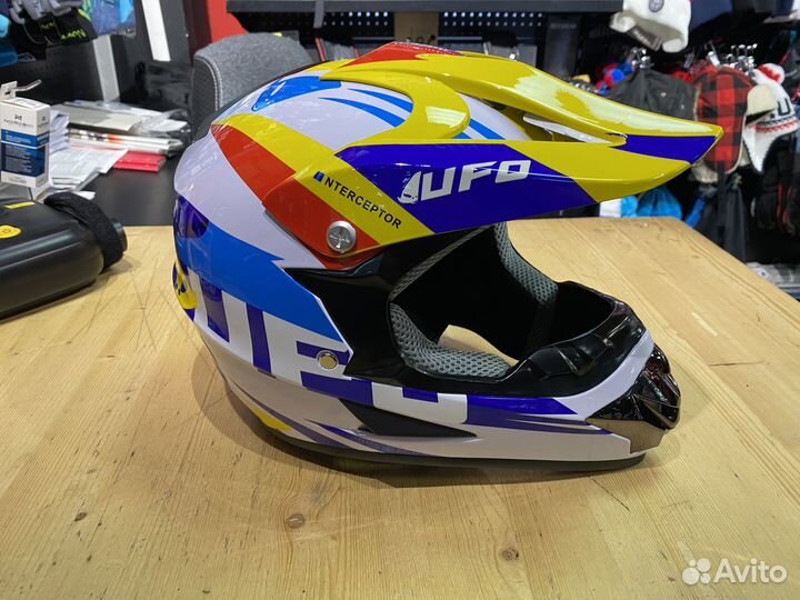 Мотошлем Interceptor Ufo