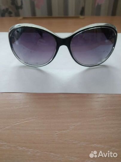 Солнцезащитные очки женские круглые