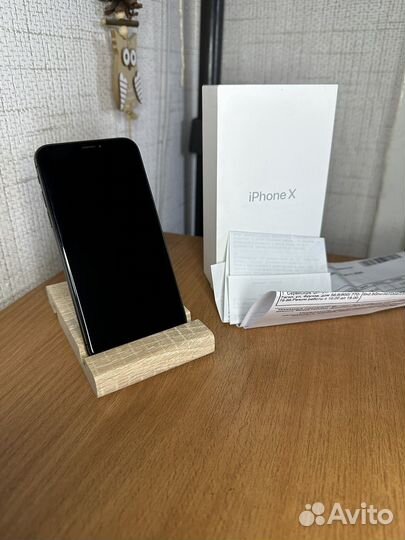 iPhone X, 256 ГБ