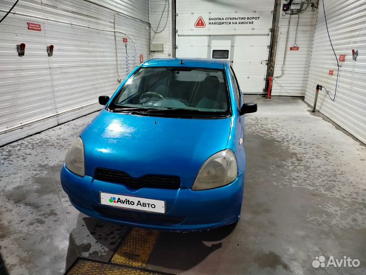 Toyota Vitz 1.0 AT, 2001, 265 000 км