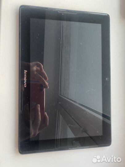 Lenovo планшет