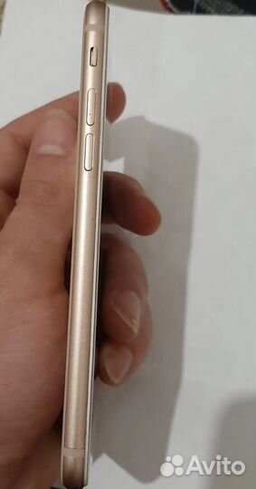 Телефон iPhone 8 64 gb