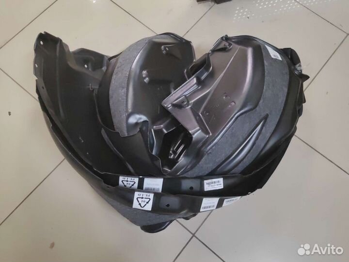 Комплект подкрылков с шумоизоляцией rav4 50