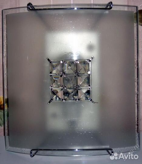 Светильник настенный