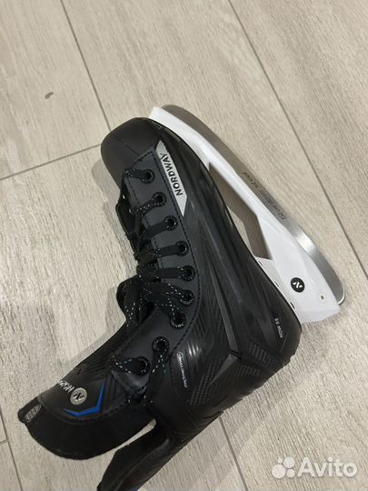 Коньки детские 39 размер новые