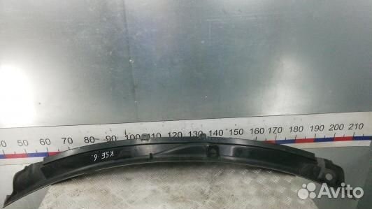 Накладка декоративная (жабо, дождевик) audi A6 C6