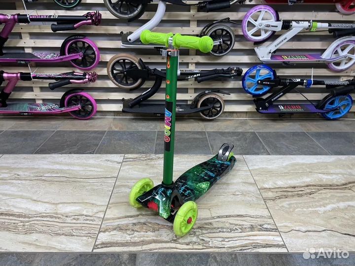 Трехколесный самокат