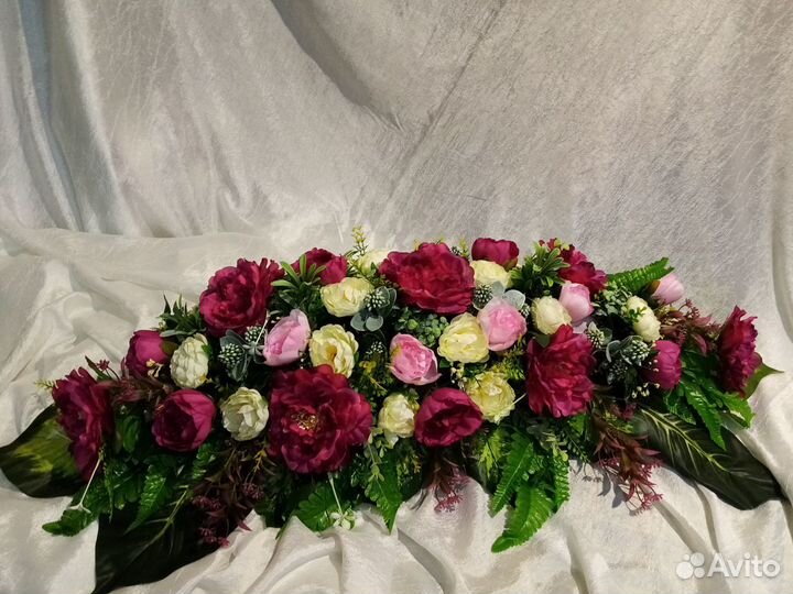 Прокат цветов искусственных.композиции, гирлянды