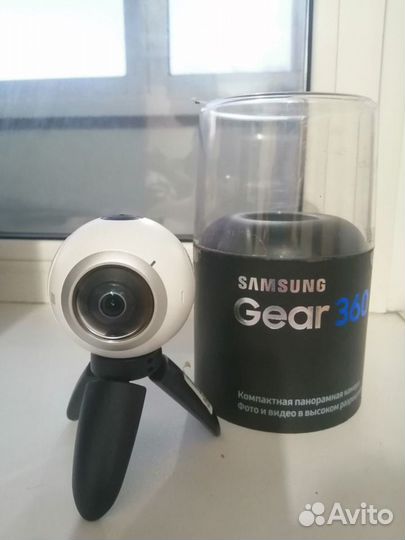 Экшен Камера Samsung Gear 360