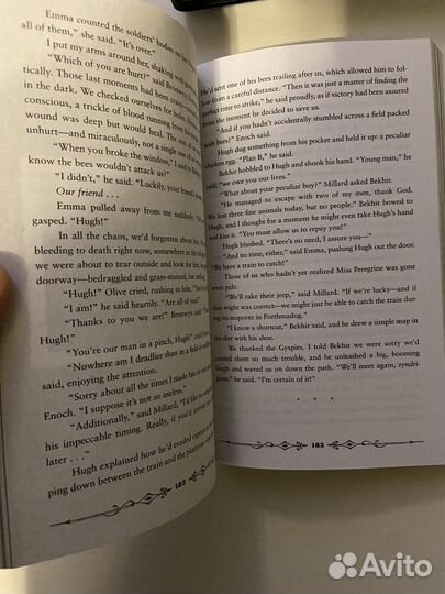 «Дом странный детей. Город пустых» на английском