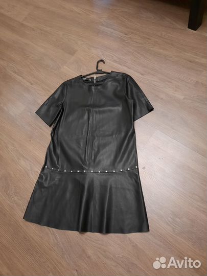 Платье из эко кожи