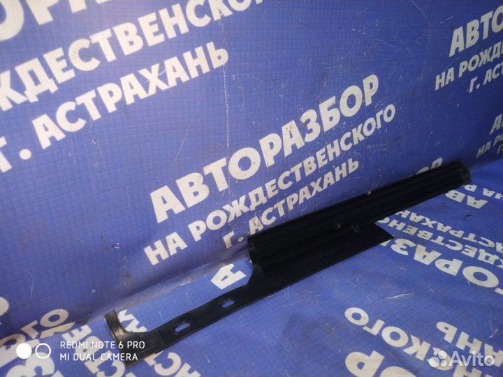 Накладка на порог Ваз Лада 2107 седан 2106 2004