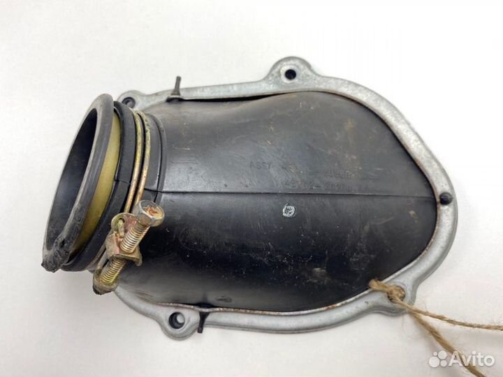 Пыльник рулевой колонки Toyota Caldina ST215G 3SGE