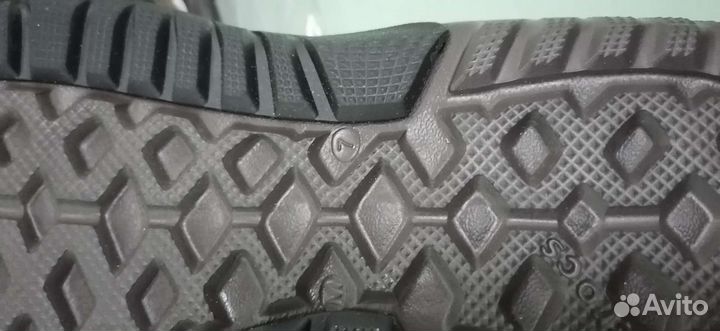 Сандалии crocs m7 оригинал