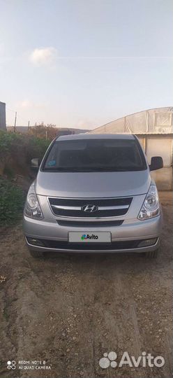 Hyundai Grand Starex 2.5 AT, 2009, 260 000 км