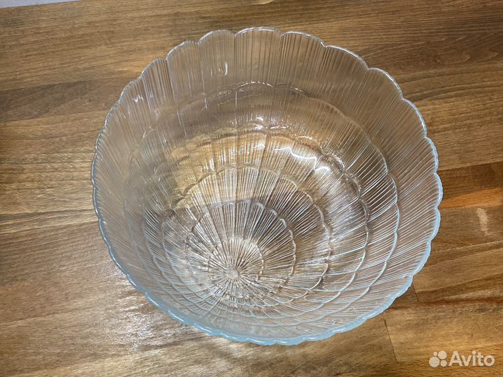 Новый салатник закаленное стекло