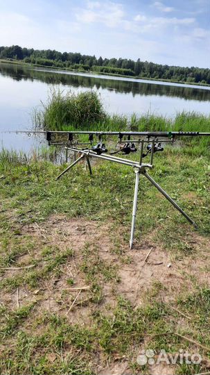 Род под Mifine WA530 на 5 удилищ