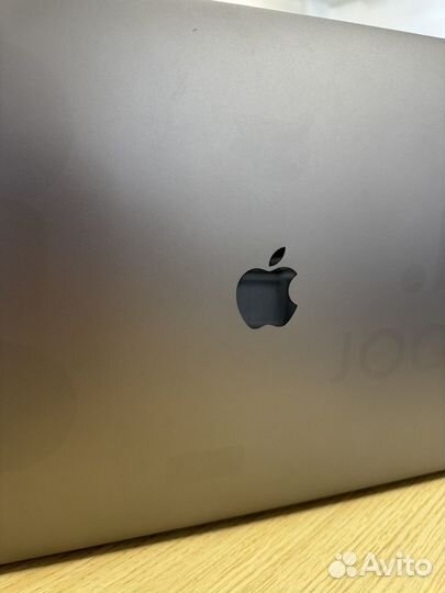 Apple MacBook Pro 15 2016