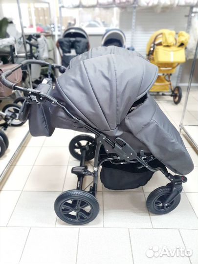 Детская коляска для двойни