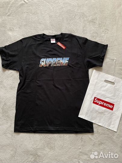 Футболка Supreme Gotham tee