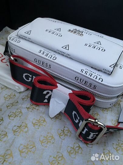 Сумка Guess Кроссбоди