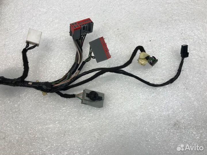 Проводка двери передняя правая Ford Mondeo седан