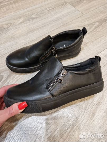 Ботинки, туфли, лоферы для девочки 37 размер