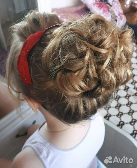 Прически, плетение кос