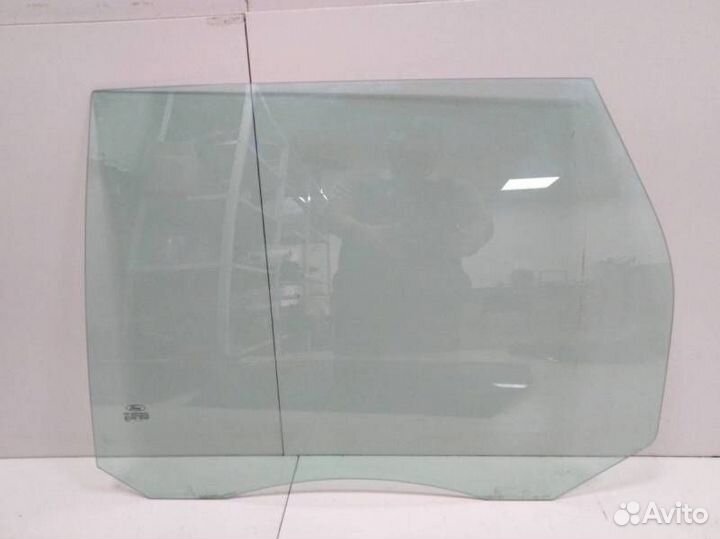 Стекло двери задней левой Ford Focus 2 DA 2005-200