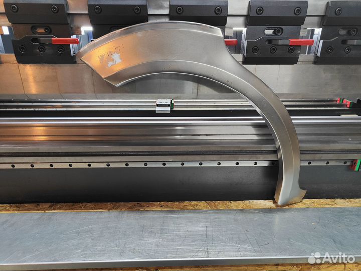 Ремонтная арка Volkswagen Golf Plus 1