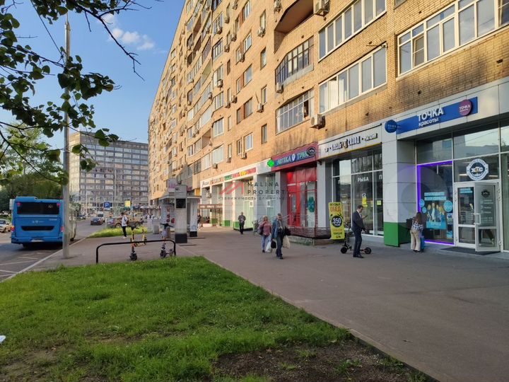 Сдам торговое помещение, 128 м²
