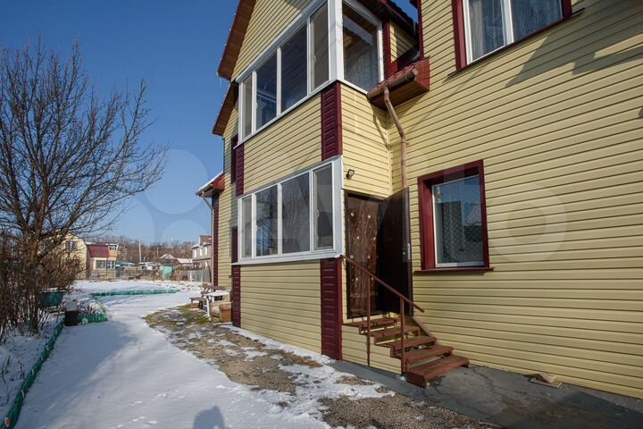 Коттедж 178,1 м² на участке 7,5 сот.