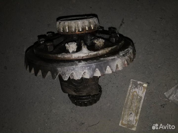 Дифференциациал волга с планетаркой 39 зубьев