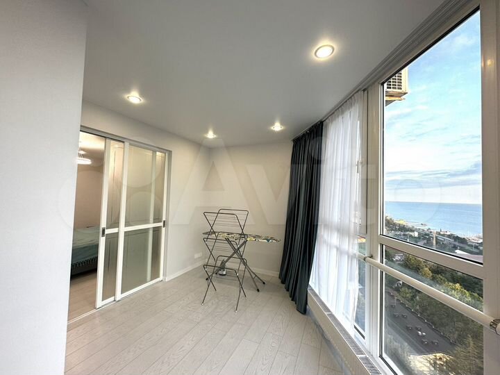 2-к. квартира, 80 м², 14/21 эт.