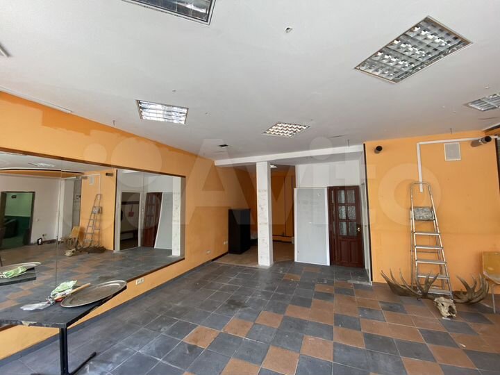 Свободного назначения, 744 м²